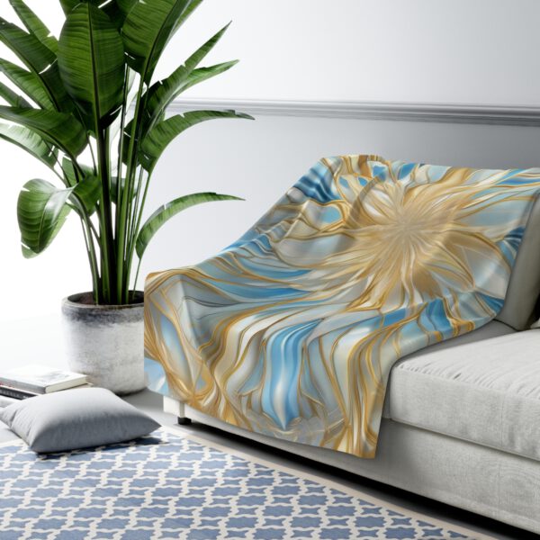 Sherpa Fleece Blanket, Christmas Crystal - Image 3