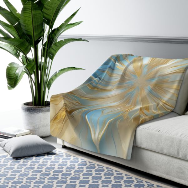 Sherpa Fleece Blanket, Christmas Crystal - Image 3