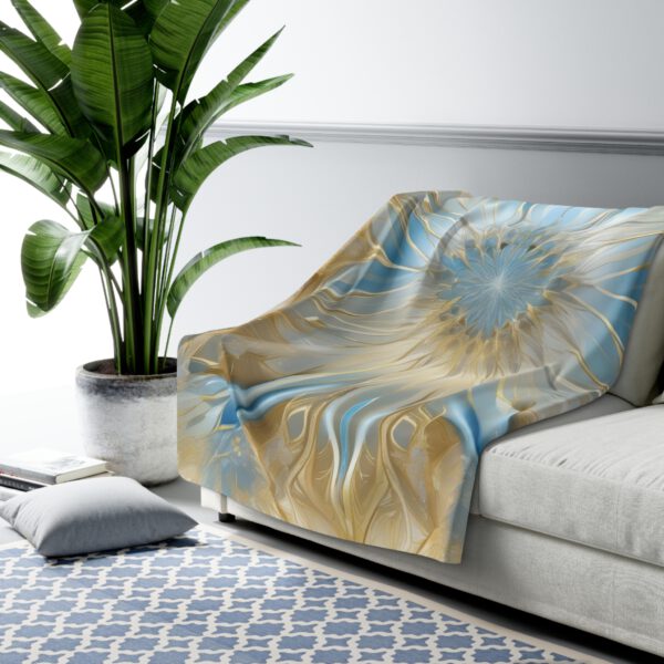 Sherpa Fleece Blanket, Winter Crystal - Image 3